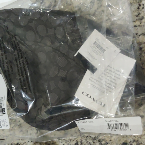 New! Coach Bucket Hat, Size M/L, All Gender - Picture 7 of 7